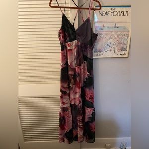 Express Peony Print Maxi Dress Size L NWT 🌺